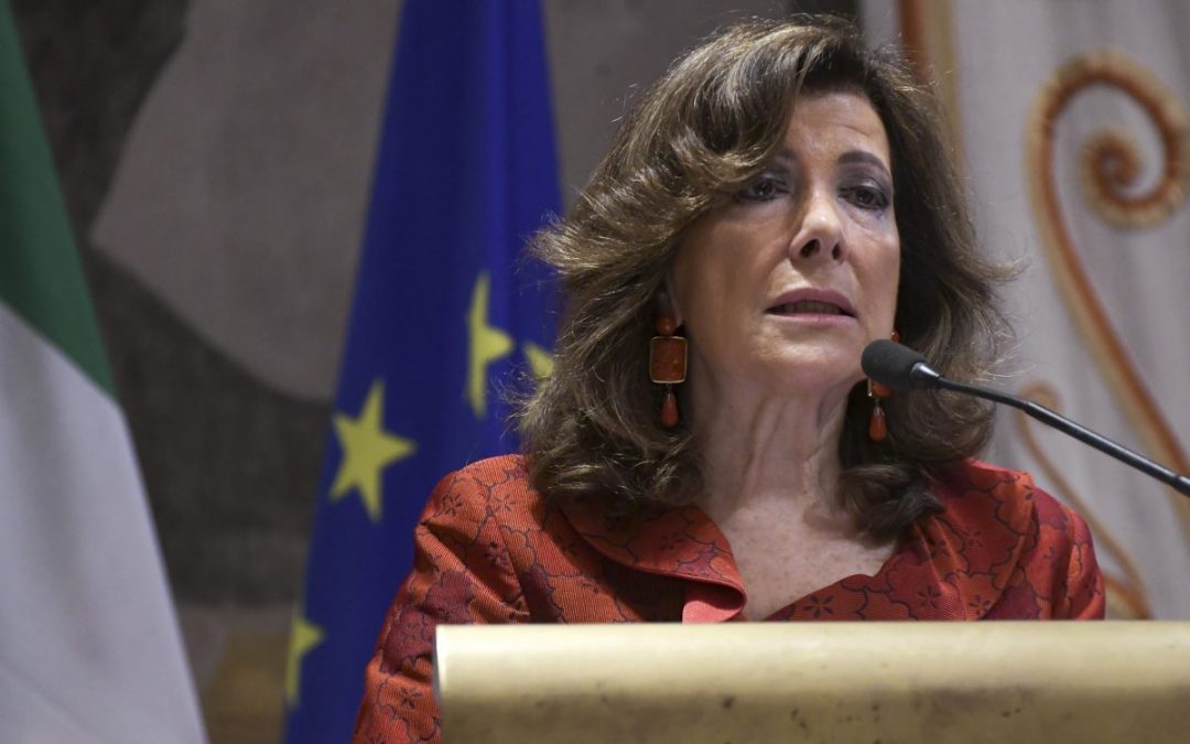 Casellati: “La resistenza delle donne si trasformi in pace”