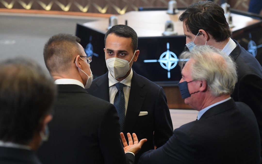 Ucraina, Di Maio “Difesa comune europea è una necessità”