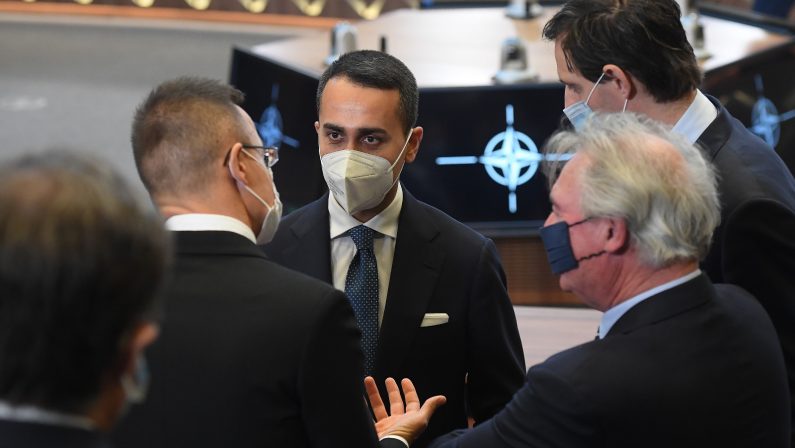 Ucraina, Di Maio “Difesa comune europea è una necessità”