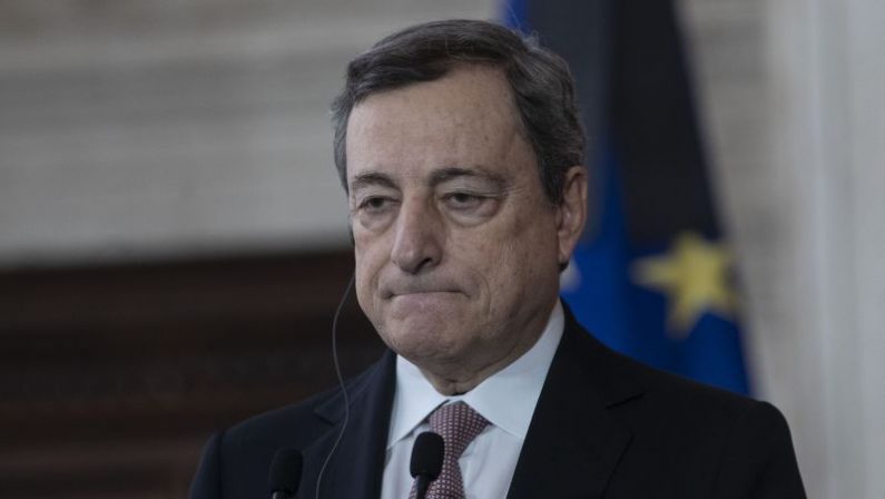 Draghi “Fondi per i profughi nel prossimo Consiglio Ue. Subito aiuti”