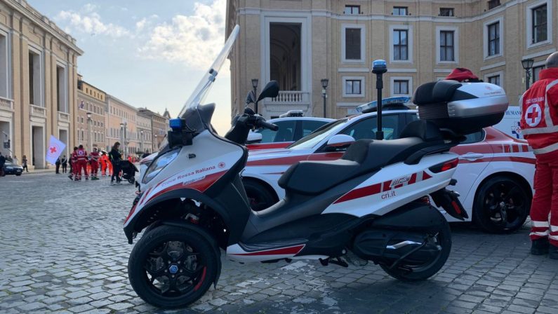 Piaggio Mp3 Life Support in dotazione alla Croce Rossa Italiana