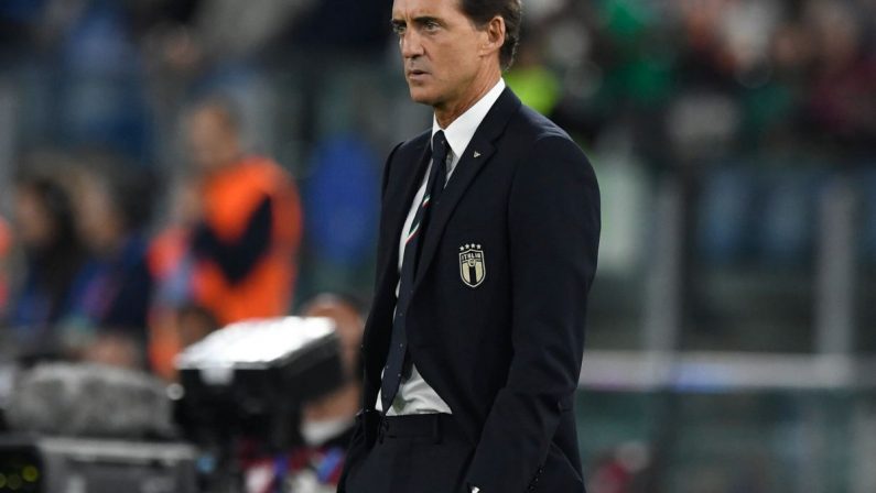 Mancini “Rialzare la testa e lavorare per il futuro”