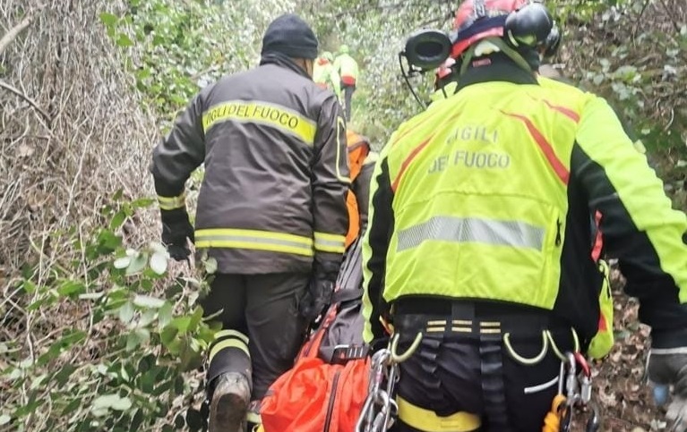 Anziano si allontana da una casa di riposo nel Cosentino, trovato il cadavere