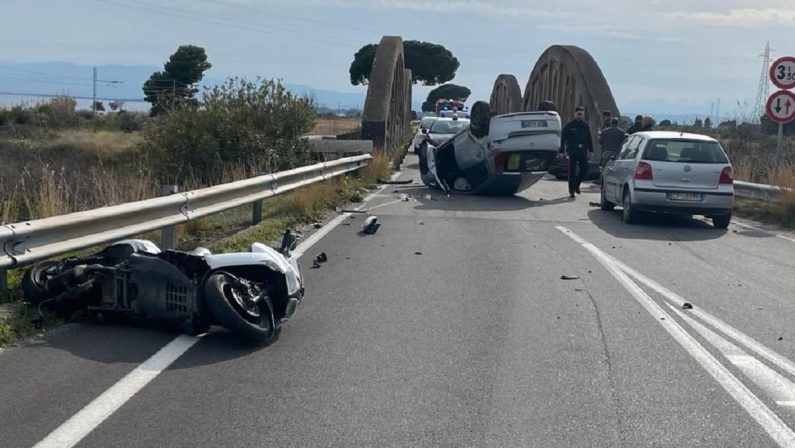Incidente stradale a Trebisacce: tre feriti, uno è grave