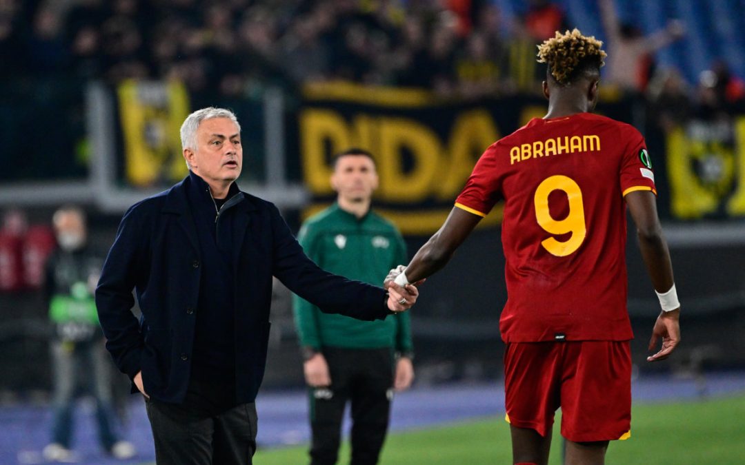 Abraham-gol al 91°, 1-1 col Vitesse e Roma ai quarti