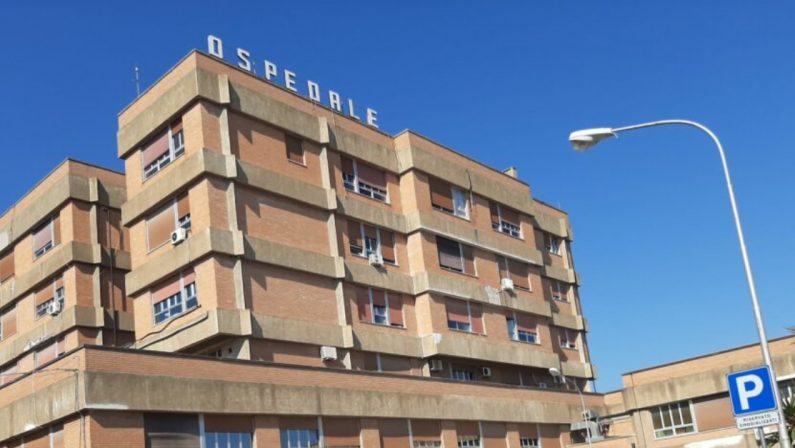 Grave carenza di medici, l'ospedale di Trebisacce a rischio chiusura