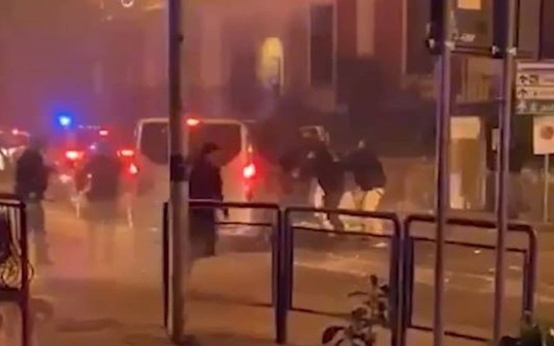 Un momento dei disordini