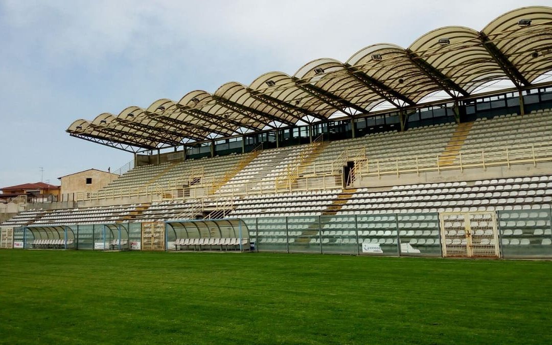 Il campo da gioco del D'Ippolito di Lamezia Terme