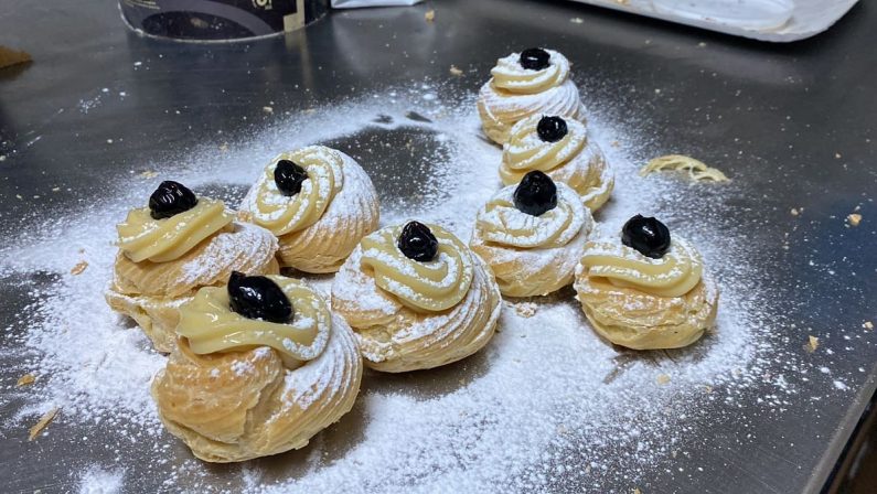 La zeppola di San Giuseppe, unica "dolce" certezza dei cosentini - VIDEO