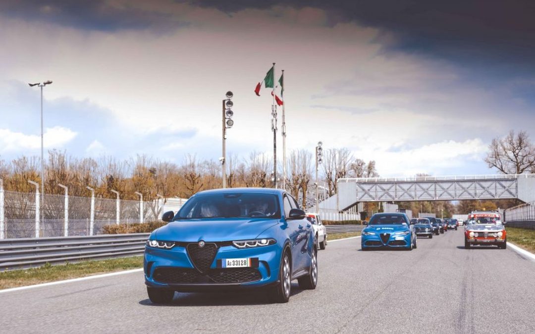 Alfa Romeo Tonale fa il pieno di “passione” a Monza