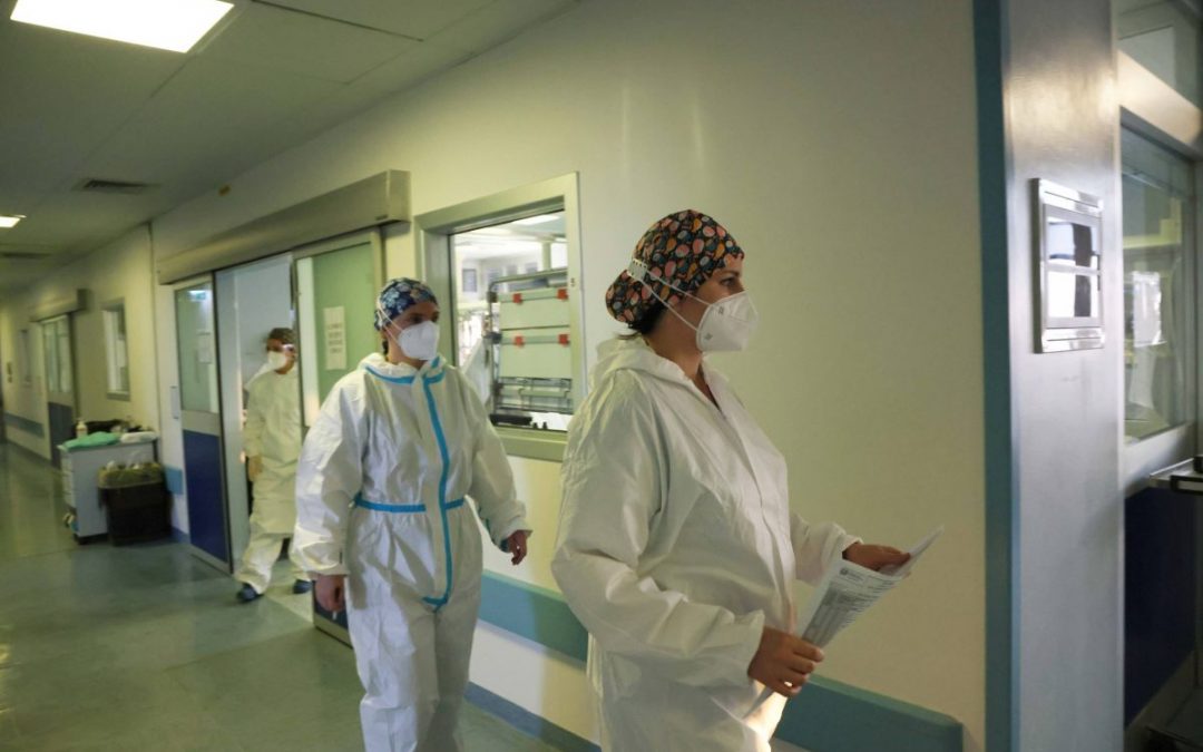 Covid, 73.212 nuovi casi e 202 decessi in 24 ore