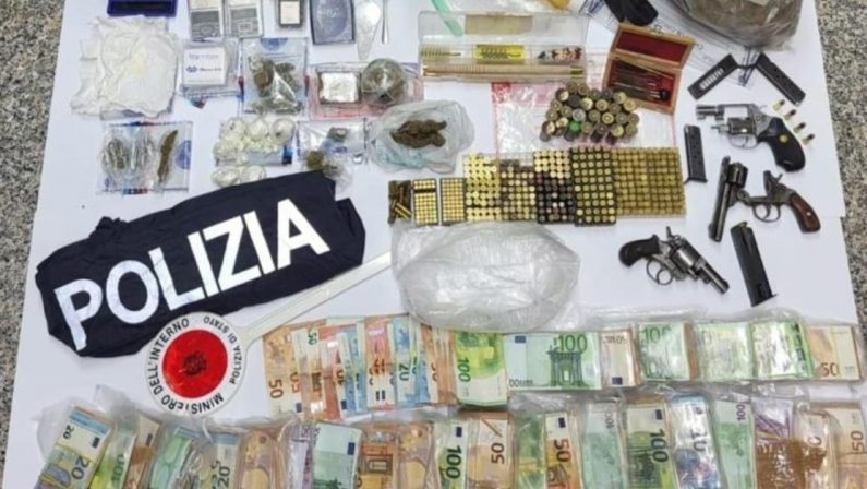 Armi e droga, un uomo e una donna arrestati nel Vibonese
