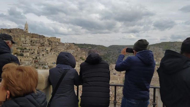 Meteo incerto e chiese chiuse: la Pasquetta di Matera