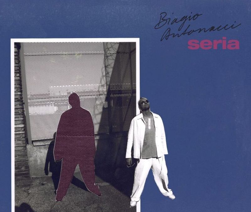 Biagio Antonacci torna con il nuovo singolo “Seria”