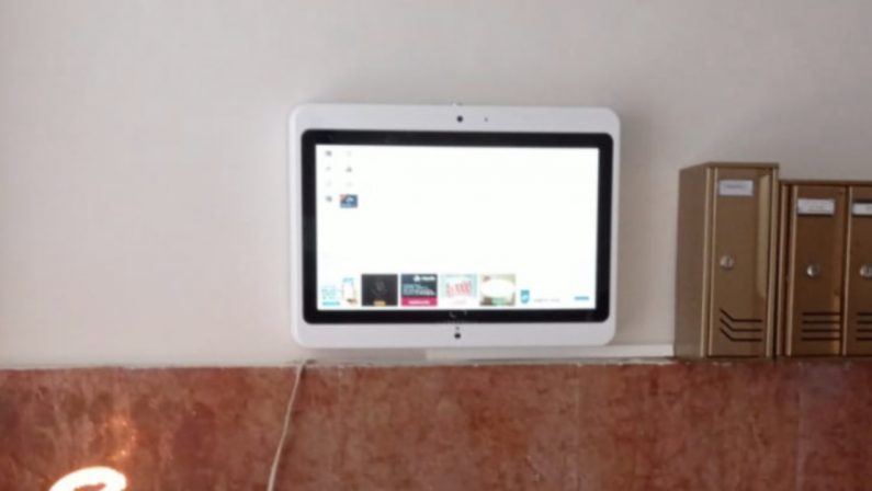 A Catanzaro la prima bacheca digitale di condominio creata da una start up calabrese