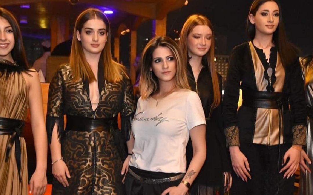 La stilista reggina Cheren Hesse Surfaro tra le sue modelle