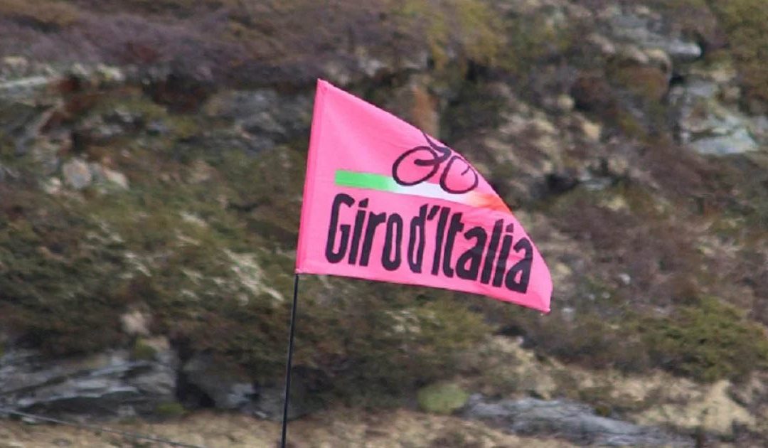 Giro d’Italia 2022, a Potenza una settimana in rosa ma c’è chi ancora è in ritardo
