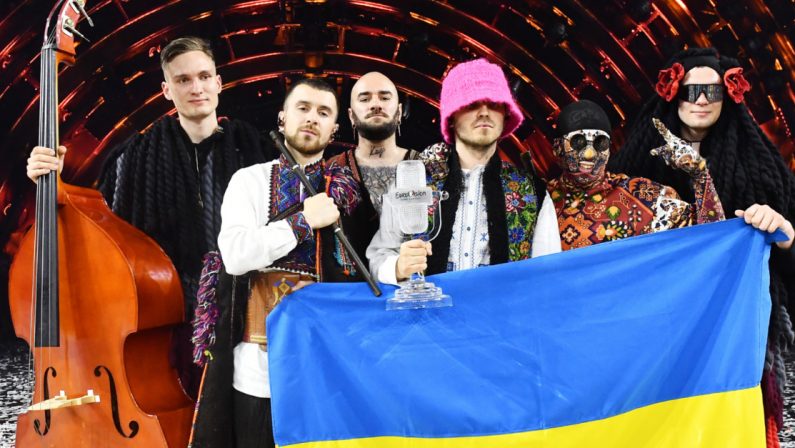 Eurovision, vince l'Ucraina. Sesto posto per Mahmood e Blanco
