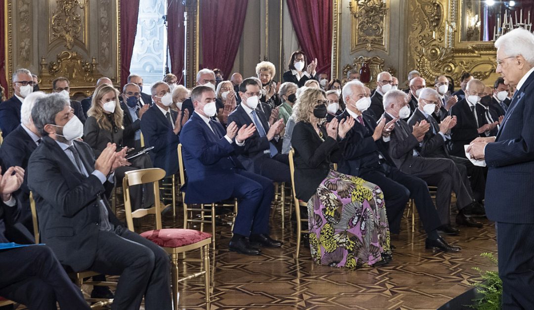 Il presidente della Repubblica Mattarella ha appena terminato il suo intervento alla Festa dei Lavoratori