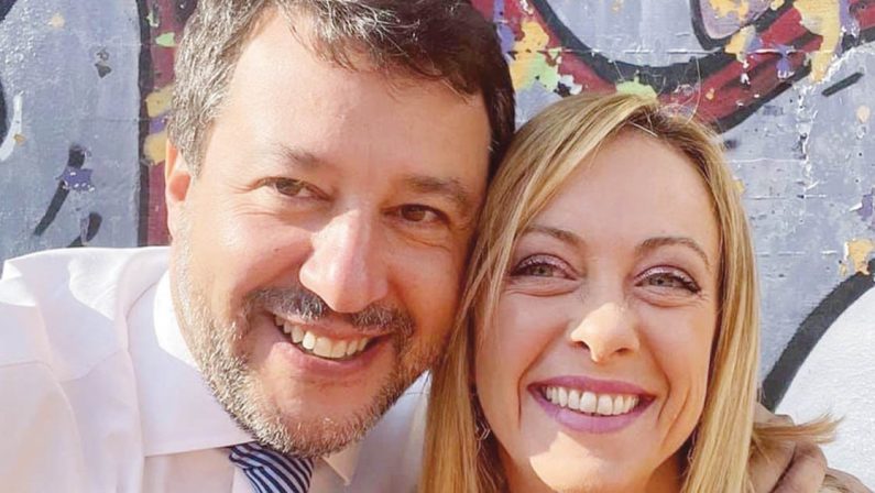 Elezioni, i leader di centrodestra Salvini e Meloni sbarcano in Calabria