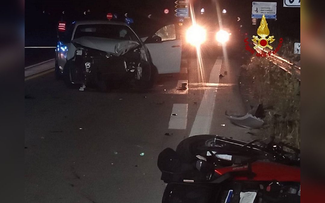 Melfi, incidente fra auto e moto: morto il centauro, grave la moglie