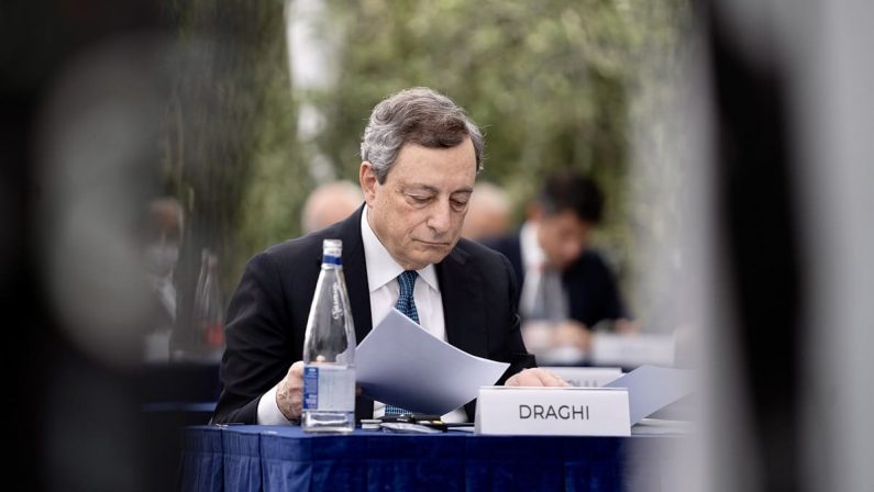 30 anni da Capaci, Draghi: «Grazie a Falcone l'Italia è un Paese più libero»