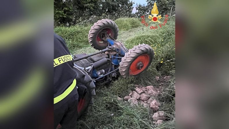 Incidente col trattore, morto un 65enne nel Catanzarese
