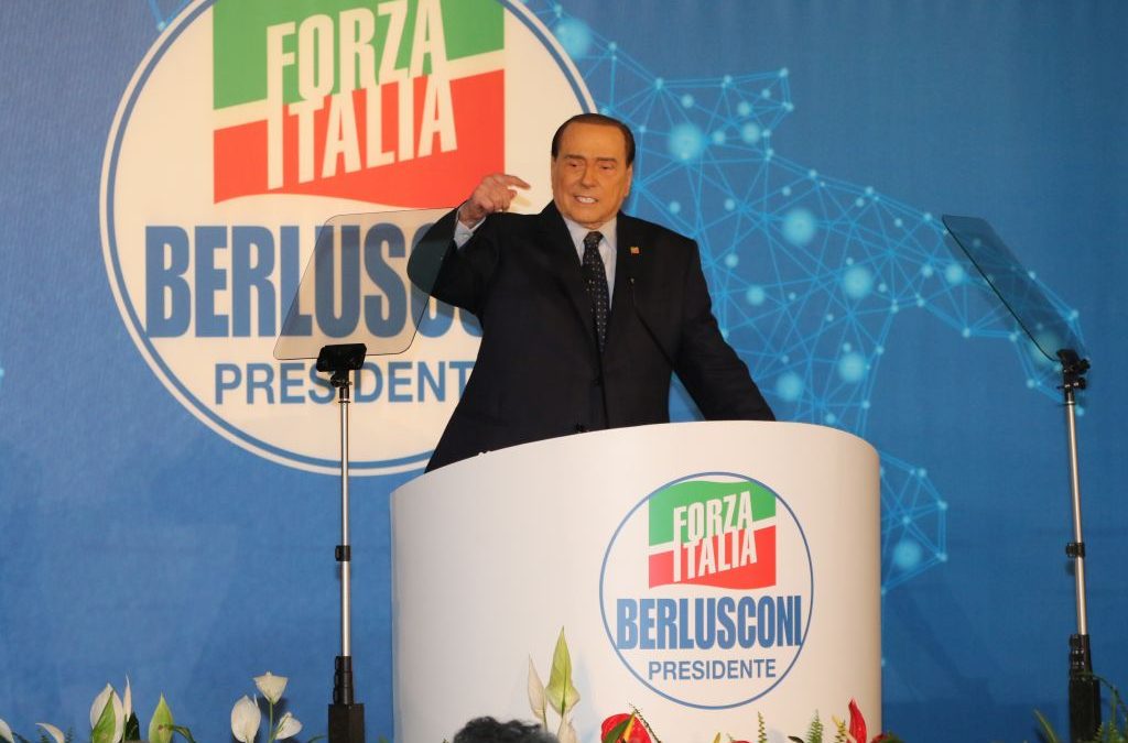 Berlusconi “Quando votano 4 elettori su 10 perde la democrazia”