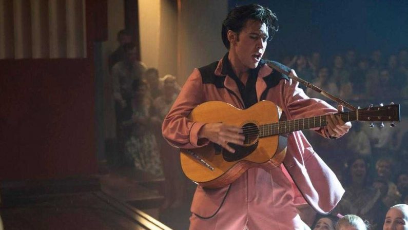 Elvis, la storia del Re del rock and roll
