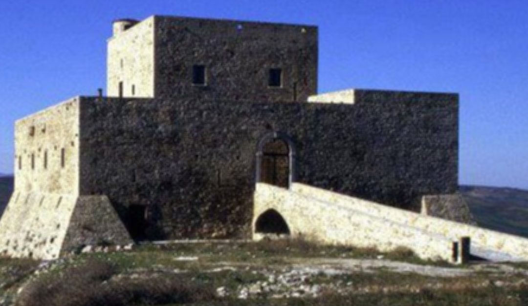 Monteserico, Bardi fermi l’assalto