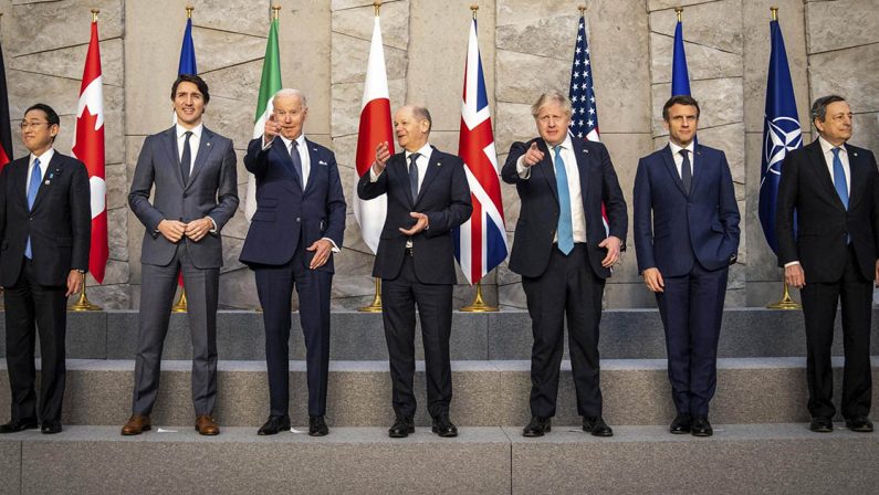 Per colpire Mosca servono sanzioni vere e rapide: ma il G7 va ancora a passo lento