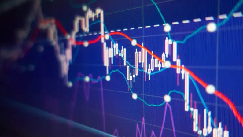 Spread ai minimi da due anni, il Btp guadagna punti sul Bund