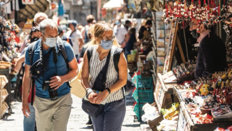 Non è più un turismo mordi e fuggi: Napoli è il vero miracolo economico