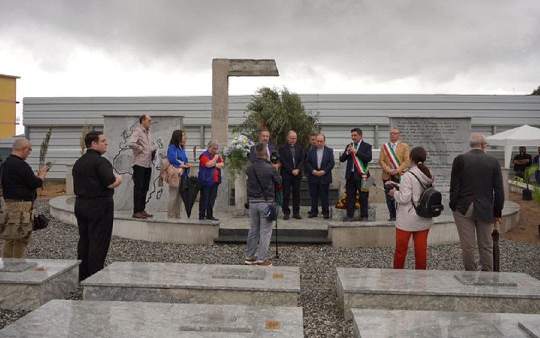 Migranti, a Reggio Calabria apre il cimitero per le vittime del mare