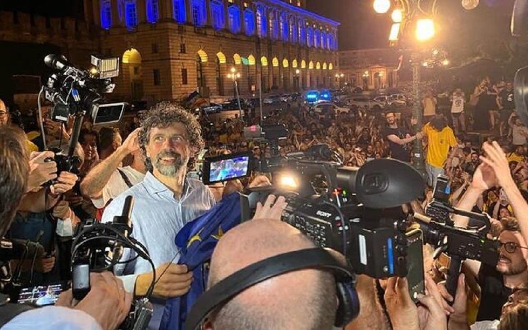 L'ex calciatore Damiano Tommasi, nuovo sindaco di Verona