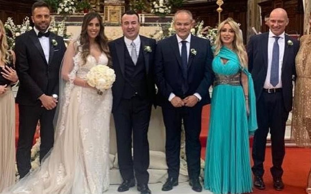 Il commissario Sorical Calabretta sposa Carmela a Roma, tra vip e ospiti d’eccezione