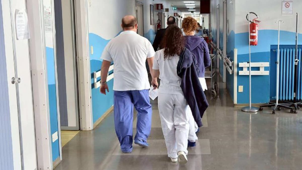Sanità, in Calabria mancano 2500 medici. Il sistema resta inadeguato
