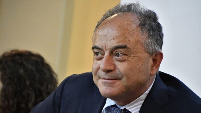 Gratteri alla procura di Napoli, due magistrati saranno ago della bilancia