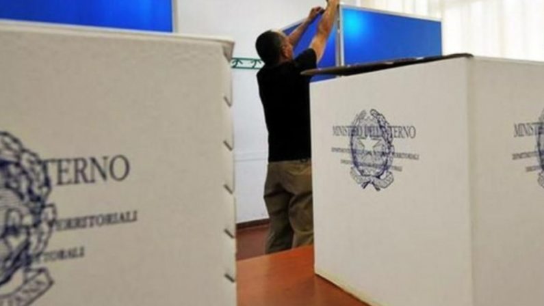 Un milione e mezzo di calabresi chiamati al voto per scegliere 19 parlamentari