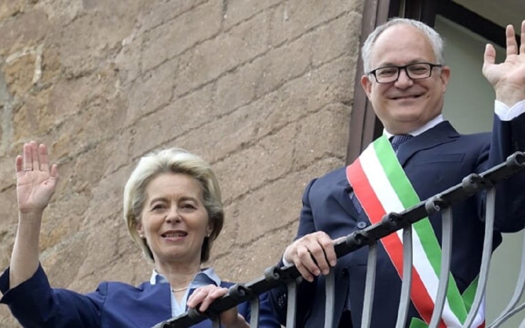 Ursula von der Leyen e Roberto Gualtieri