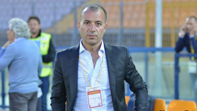 Calcio, atti intimidatori verso il presidente dell'US Lecce: due teste di maiale mozzate
