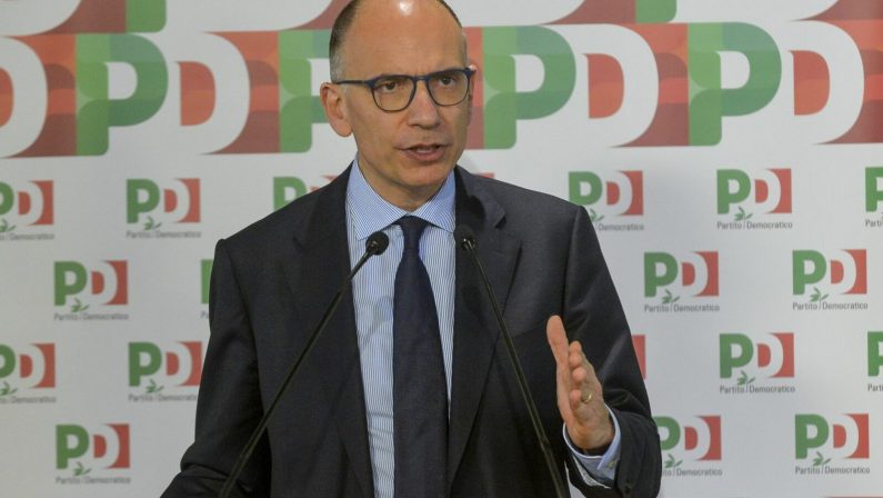 Letta “Il terzo polo aiuta le destre”