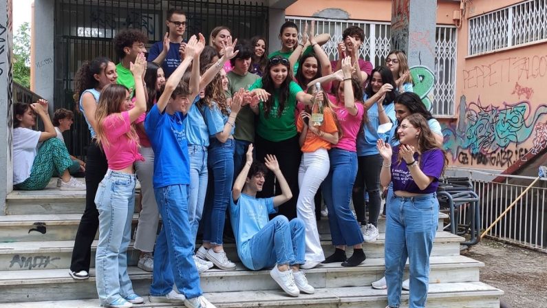 Maturità, record di 100 in una classe del liceo Fiorentino di Lamezia
