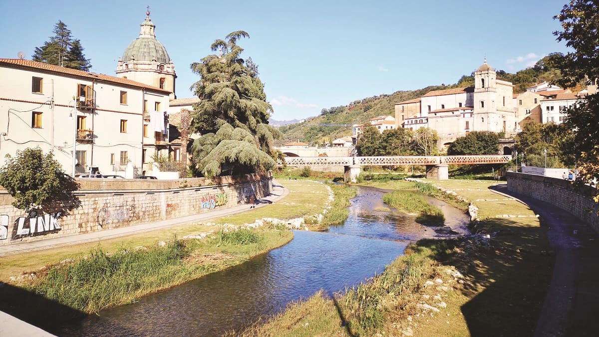 confluenza fiumi crati busento cosenza