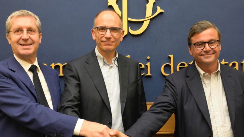 Tra Letta e Calenda il patto c'è ma nel segno di Mario Draghi