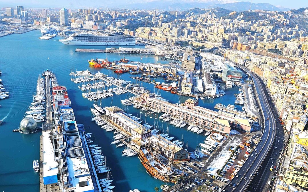Il porto di Genova