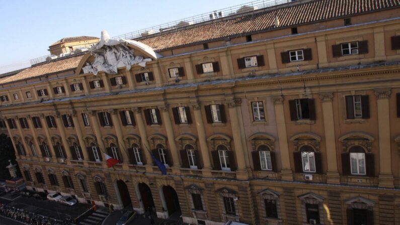 Nei primi 7 mesi del 2022 entrate tributarie +11,7% a 288,4 mld