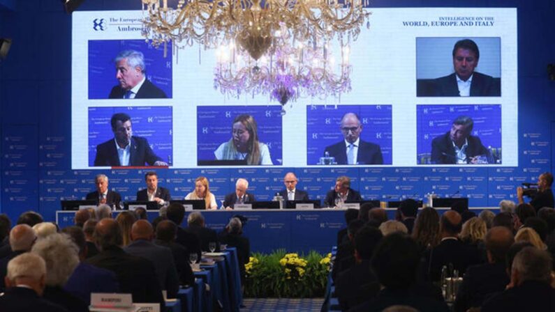 A Cernobbio la tribuna politica con gli imprenditori