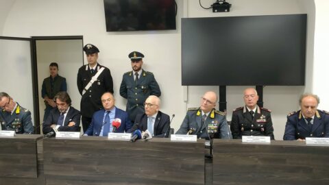 La conferenza stampa dell'operazione contro la 'ndrangheta a Cosenza