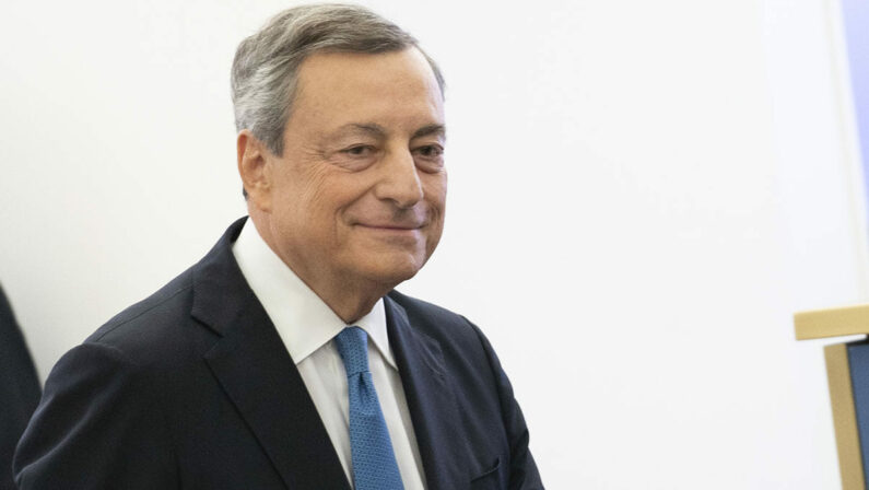 DRAGHI TORNA ALLA CARICA CON L’EUROPA PER IL PREZZO DEL GAS